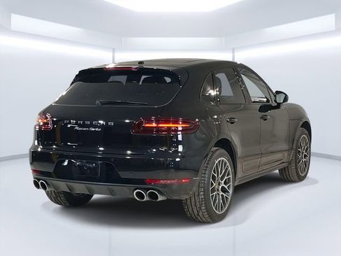 Certified 2018 Porsche Macan Turbo image 8