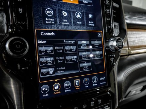 Used 2019 RAM 2500 Limited image 27