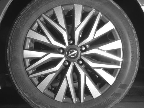 Used 2025 Nissan Altima 2.5 SV image 14