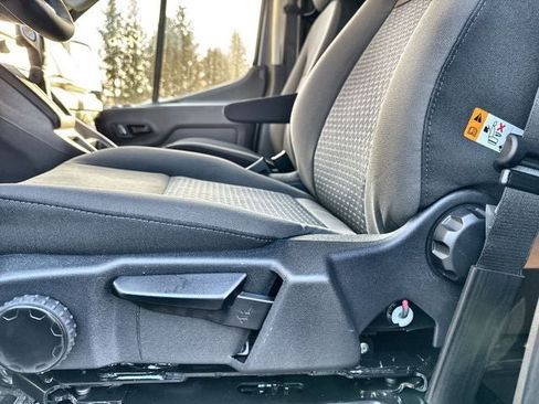 New 2026 Ford Transit 150 148 Medium Roof AWD image 12