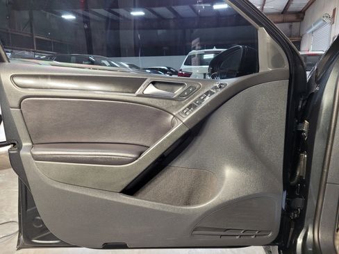 Used 2013 Volkswagen GTI Driver's Edition image 14