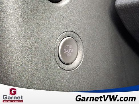 Certified 2023 Volkswagen ID.4 Pro image 26