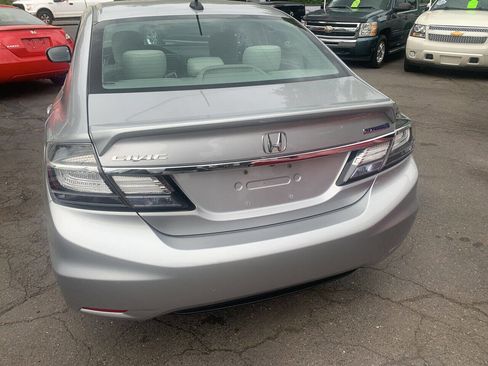 Used 2015 Honda Civic Hybrid Sedan image 7
