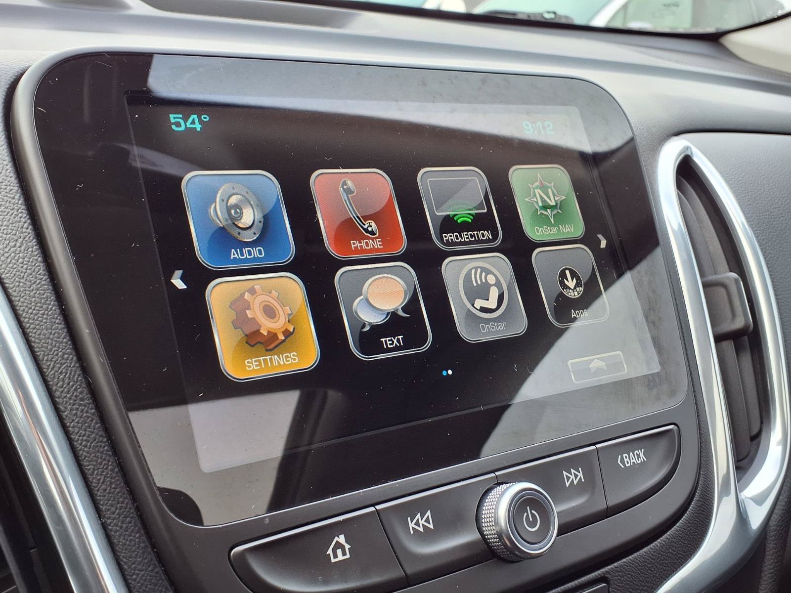 Used 2018 Chevrolet Equinox LT w/ Sun & Infotainment Package FWD image 21