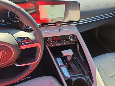 New 2026 Hyundai Elantra Limited image 19