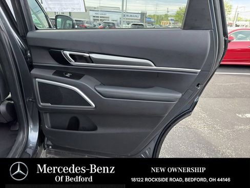 Used 2022 Kia Telluride S FWD image 25