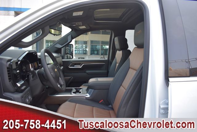 New 2026 Chevrolet Silverado 2500 High Country w/ High Country Premium Package AWD/4WD image 16