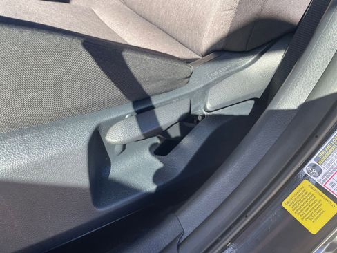 Used 2025 Toyota Camry LE image 22