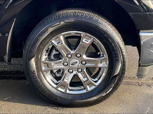 Used 2023 Ford F150 XLT w/ Equipment Group 302A High RWD image 9