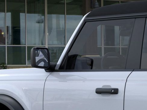 New 2025 Ford Bronco 4-Door image 22