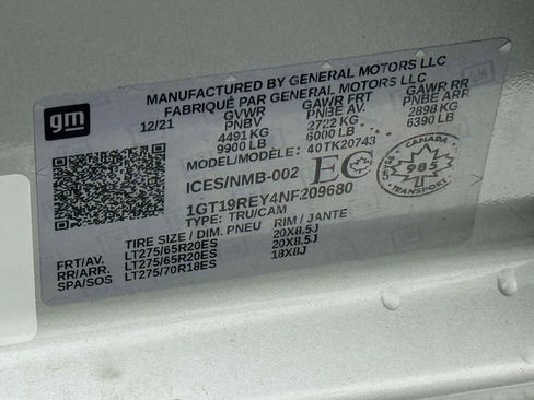 Used 2022 GMC Sierra 2500 Denali AWD/4WD image 17