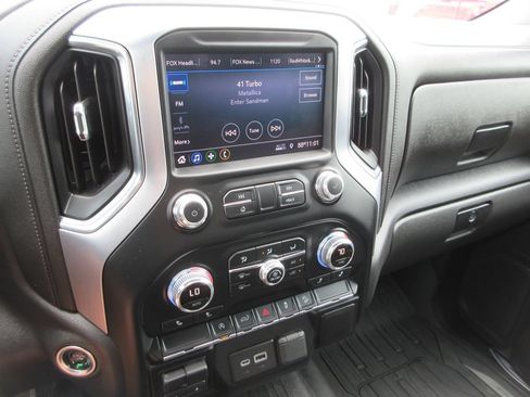 Used 2021 GMC Sierra 1500 SLE AWD/4WD image 30