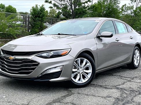 Used 2023 Chevrolet Malibu LT FWD image 1