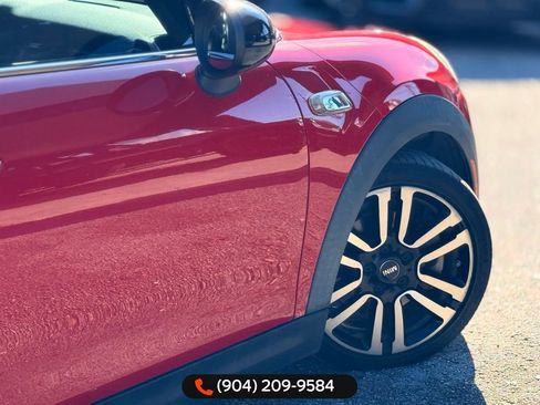 Used 2019 MINI Cooper S w/ Premium Package image 11