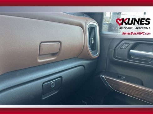 Used 2020 Chevrolet Silverado 1500 High Country w/ Technology Package image 22