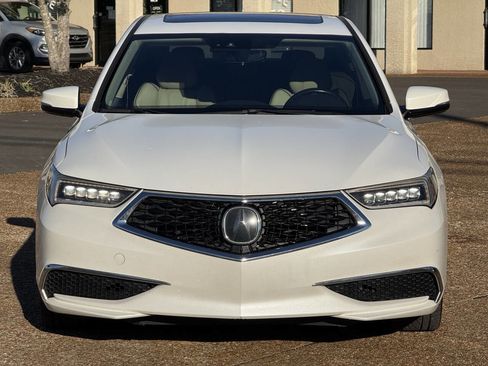 Used 2020 Acura TLX image 2