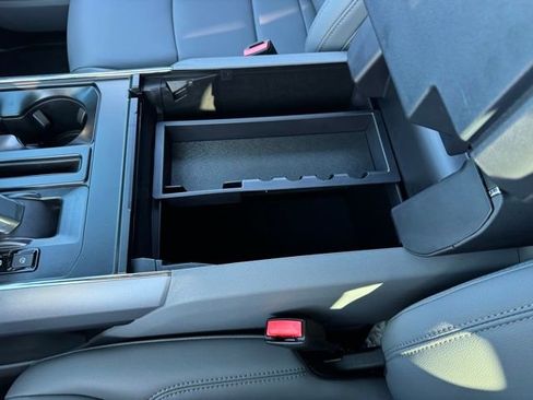 New 2025 Ford F150 Lightning Flash AWD/4WD image 18