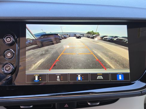 Certified 2023 Buick Envision Avenir FWD image 26