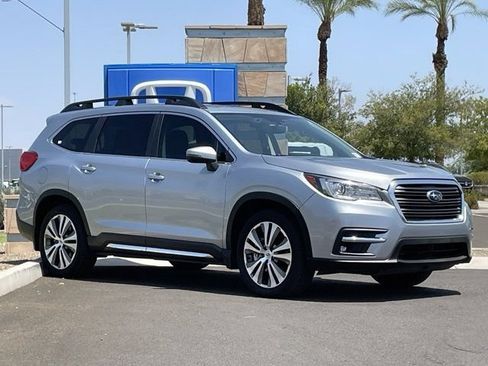 Used 2021 Subaru Ascent Limited w/ Technology Package AWD/4WD image 3