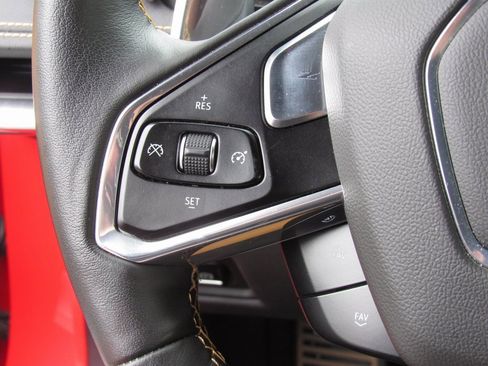 Used 2020 Chevrolet Corvette Stingray Preferred Cpe w/ 2LT Preferred Equipment Group image 21