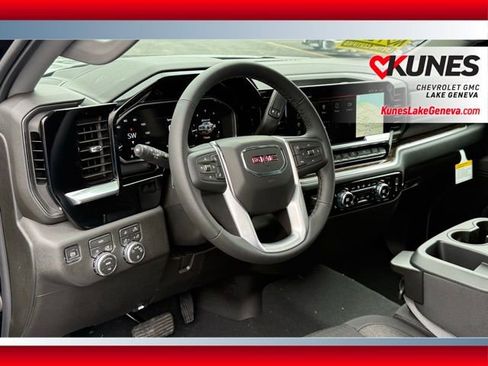 New 2026 GMC Sierra 1500 SLE w/ Preferred Package AWD/4WD image 27
