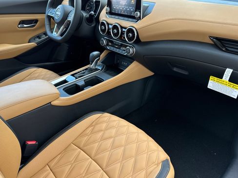 New 2025 Nissan Sentra SV w/ SV Premium Package image 12