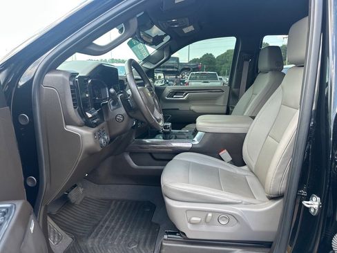 Used 2024 Chevrolet Silverado 1500 LTZ w/ Technology Package image 20