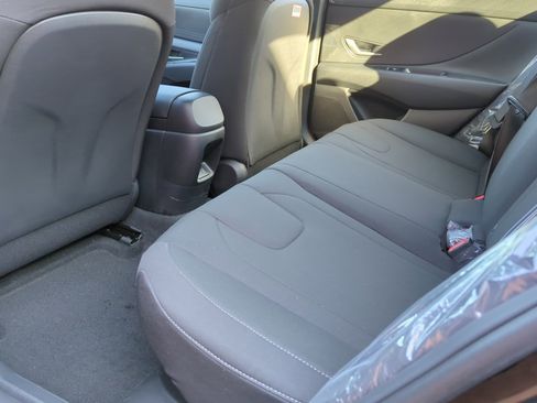 New 2026 Hyundai Elantra Blue image 12