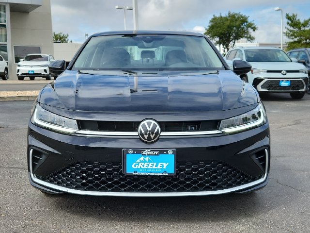 New 2027 Volkswagen Jetta SE FWD image 5