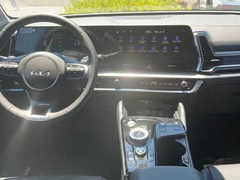 Certified 2025 Kia Sportage EX w/ EX Premium Package image 36