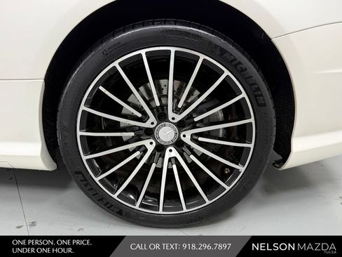 Used 2014 Mercedes-Benz SL 550 image 14