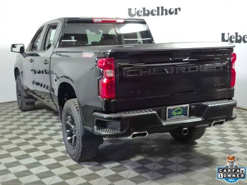 Certified 2025 Chevrolet Silverado 1500 Custom Trail Boss w/ LPO, Dark Essentials Package AWD/4WD image 5