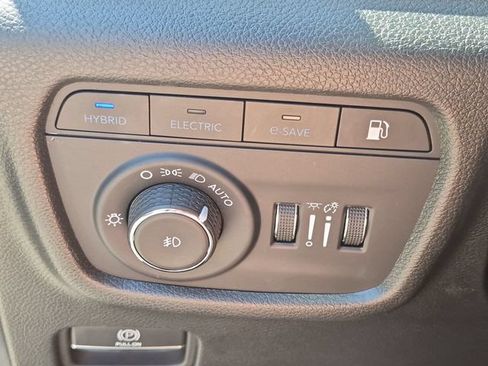 Used 2024 Jeep Grand Cherokee Limited 4xe AWD/4WD image 19
