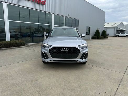 Used 2022 Audi Q5 2.0T Premium image 2