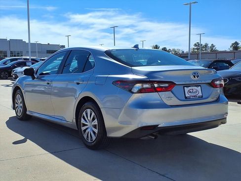 Certified 2021 Toyota Camry LE image 2