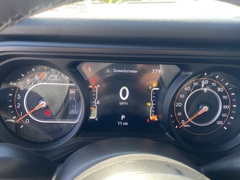 New 2025 Jeep Gladiator Sport image 18