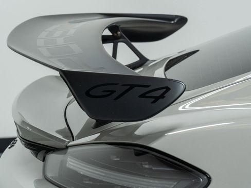 Used 2020 Porsche 718 Cayman GT4 image 38