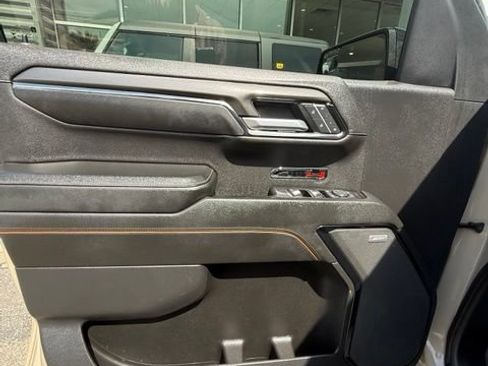 Used 2022 GMC Sierra 1500 AT4 w/ AT4 Preferred Package AWD/4WD image 16