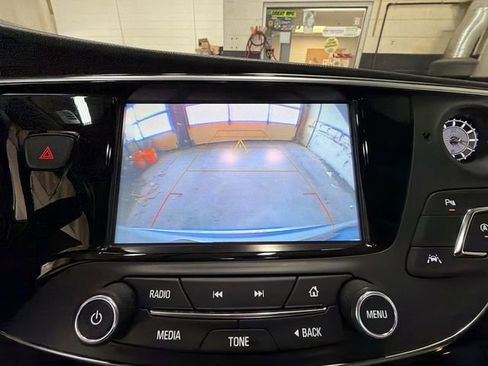 Certified 2020 Buick Envision Premium AWD/4WD image 17