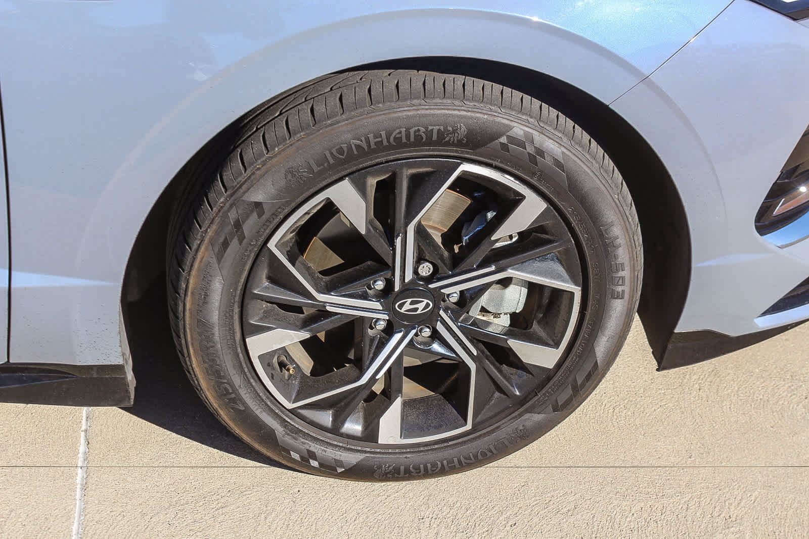 Used 2024 Hyundai Sonata SEL FWD image 12