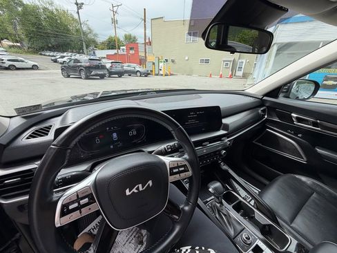 Used 2024 Kia Telluride S AWD/4WD image 22