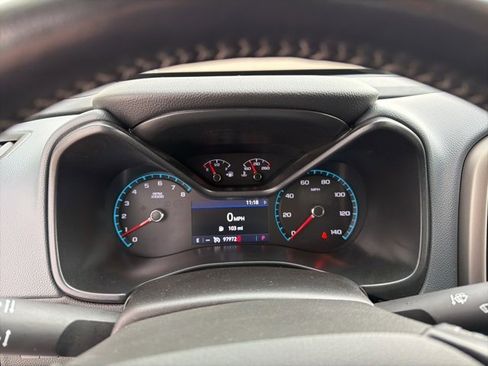 Used 2020 Chevrolet Colorado Z71 image 14
