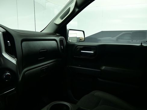 Used 2022 Chevrolet Silverado 1500 Custom image 21