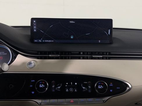 Used 2025 Genesis Electrified GV70 AWD/4WD image 19