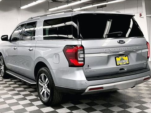 Used 2022 Ford Expedition Max Limited image 3