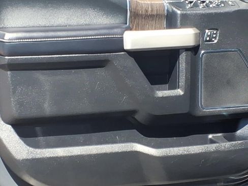 Used 2021 Ford F250 Lariat image 21