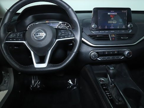 Used 2020 Nissan Altima 2.5 SR image 28