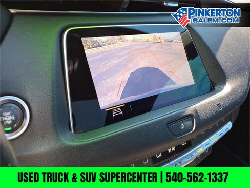 Used 2019 Cadillac XT4 Premium Luxury image 24