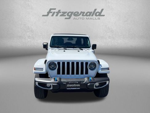 Used 2023 Jeep Wrangler Unlimited Sahara w/ Cold Weather Group AWD/4WD image 5