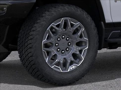 Used 2025 GMC Hummer EV 3X AWD/4WD image 9